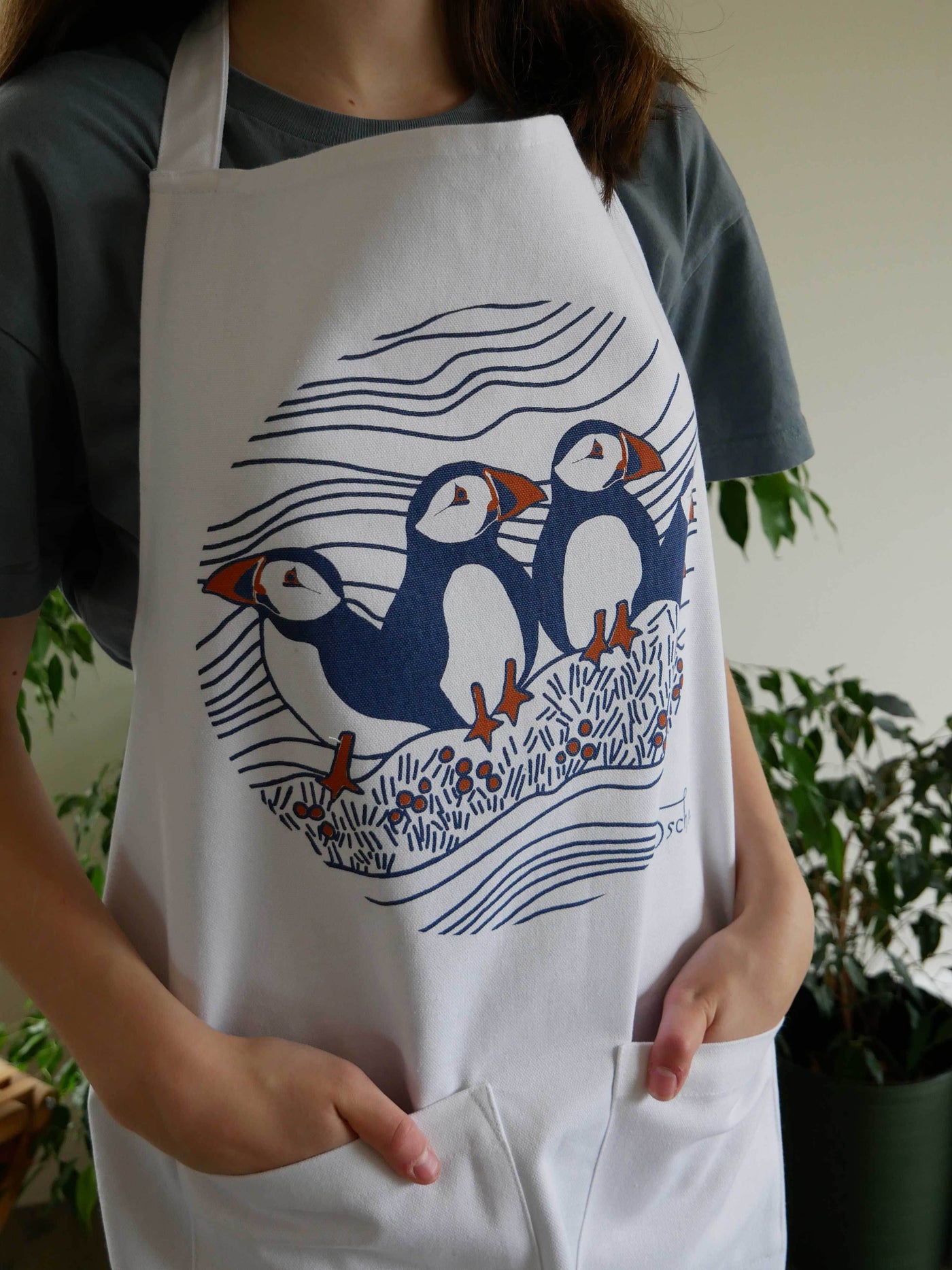 Aprons & Tea Towels - Oscha Slings