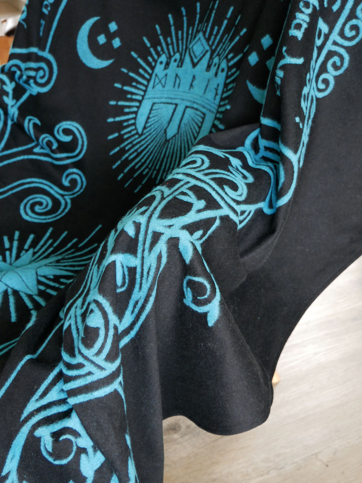 <img src="image.png" alt="">