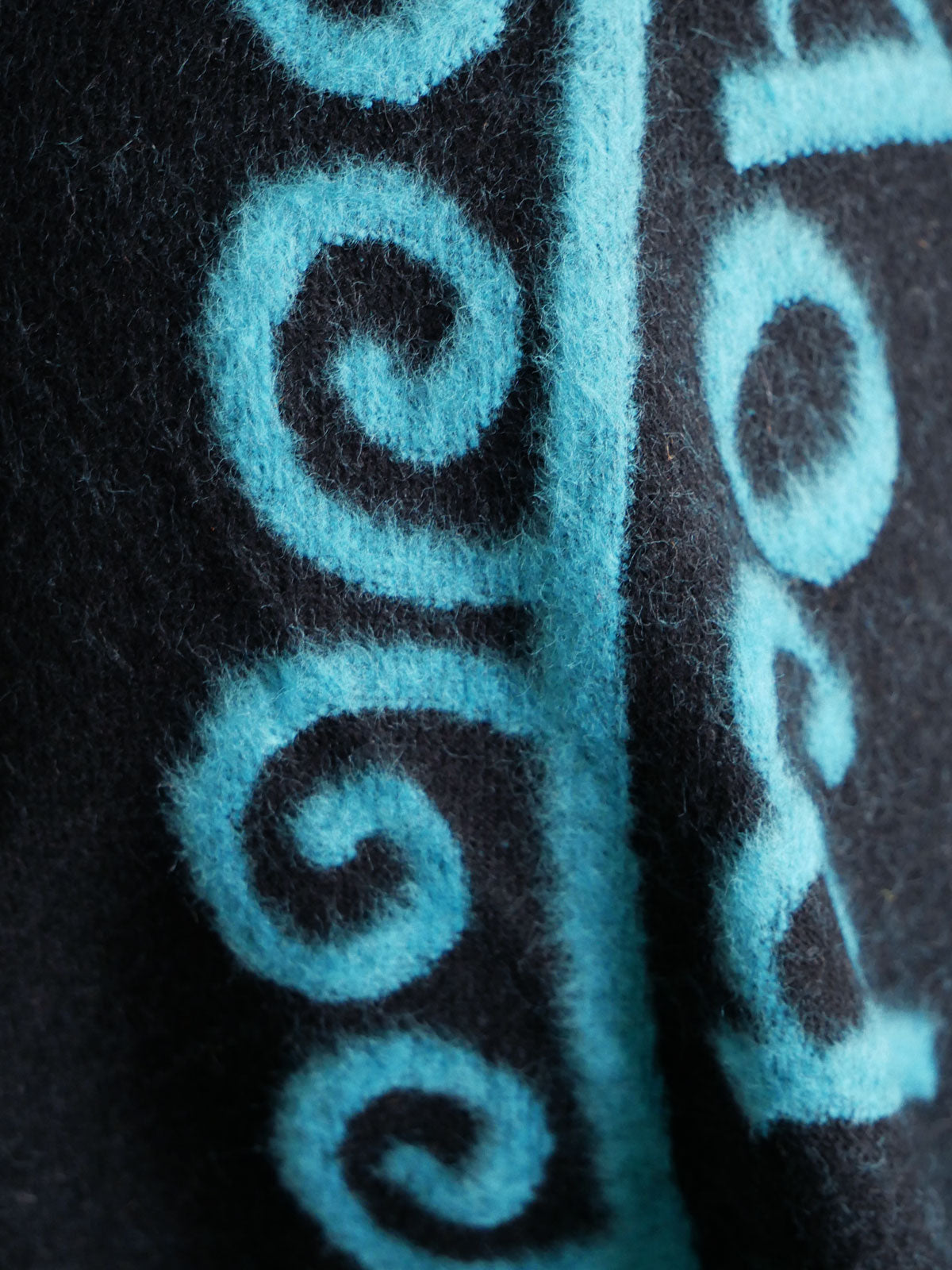 <img src="image.png" alt="">