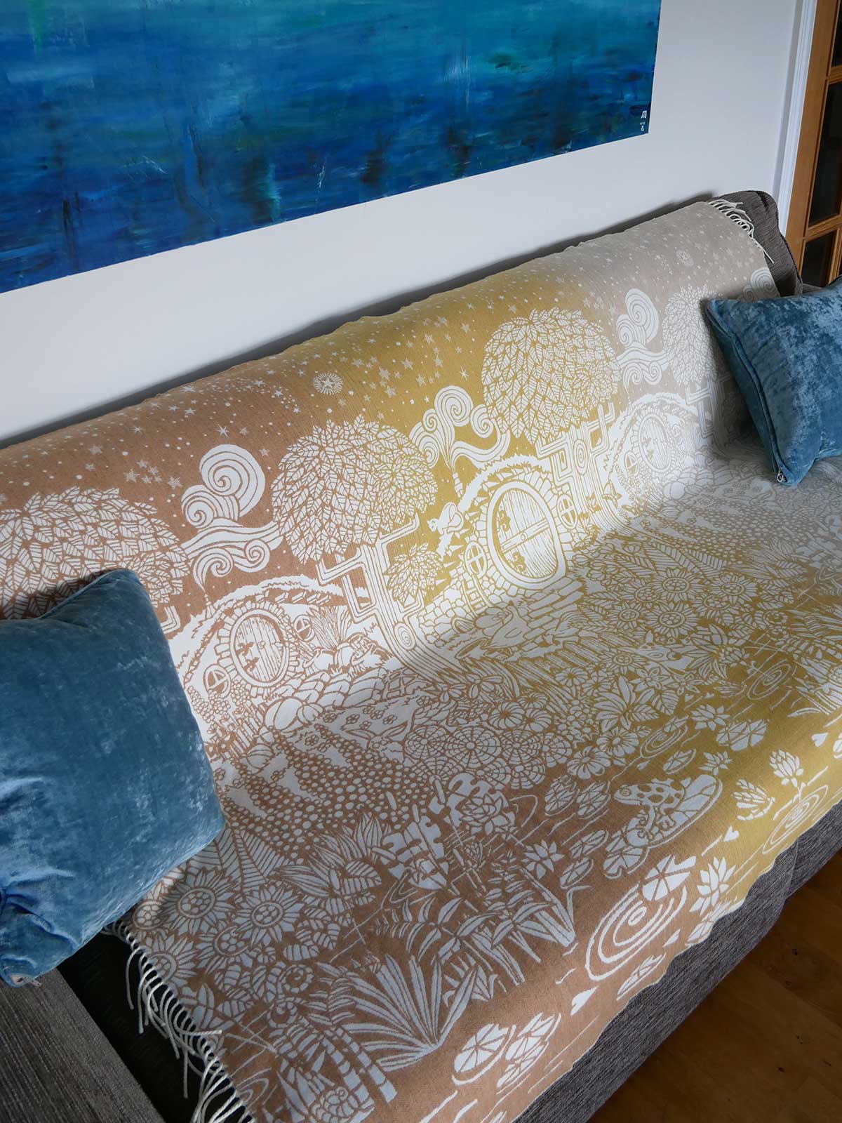 Hobbiton Baggins’ Gold Merino Throw