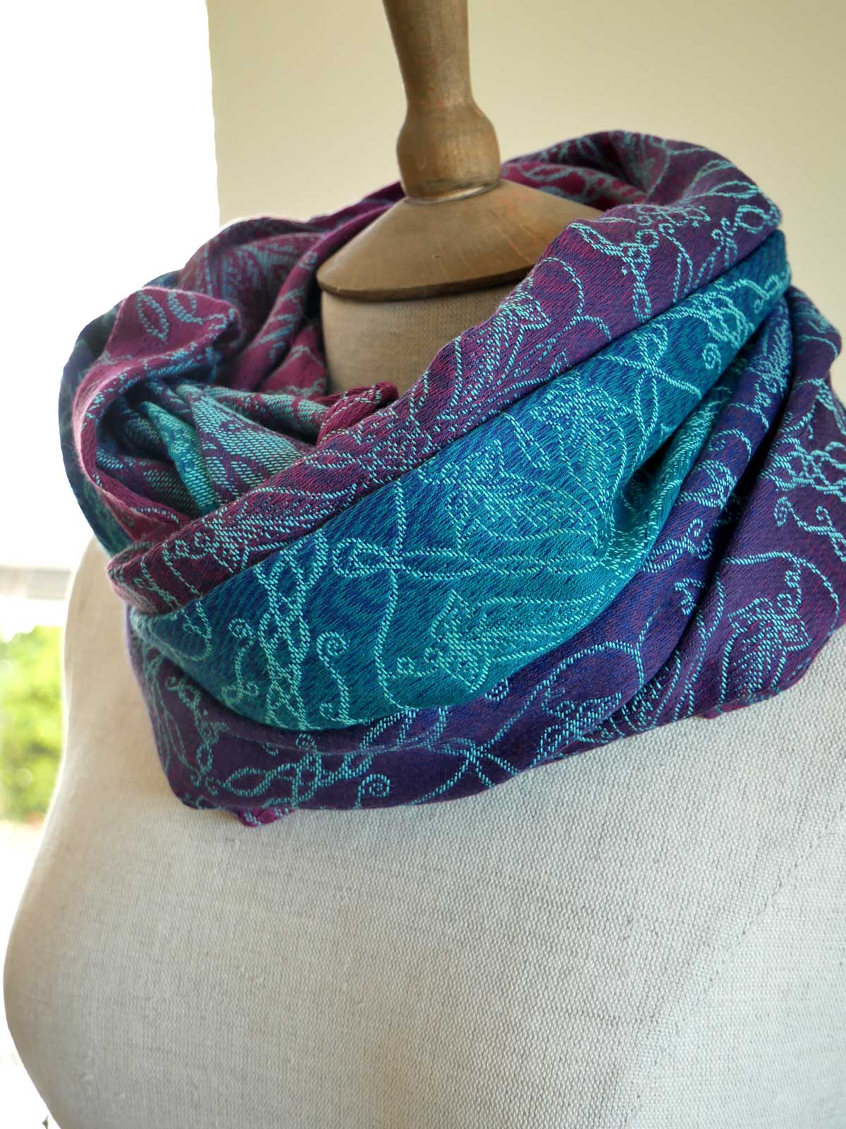 Lothlórien Silvan Song Infinity Loop