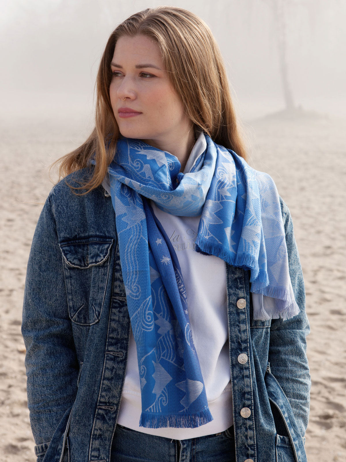Misty Mountains Aduial Scarf