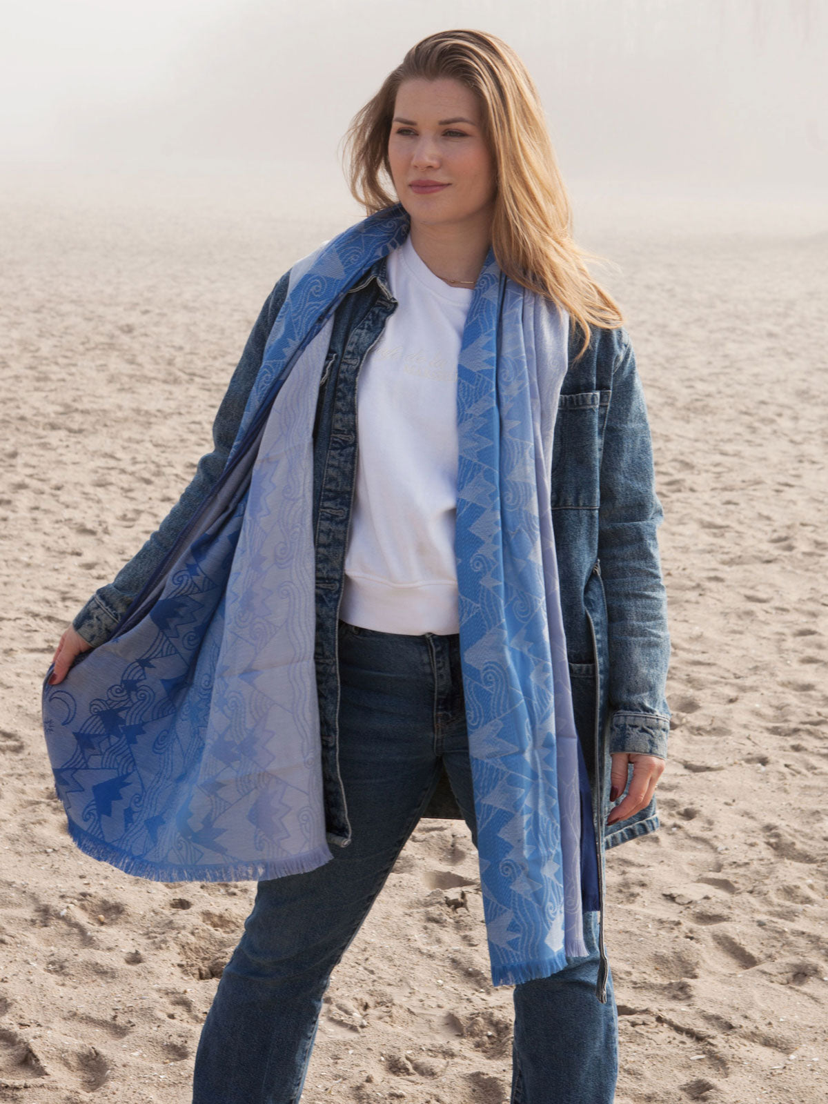 Misty Mountains Aduial Scarf