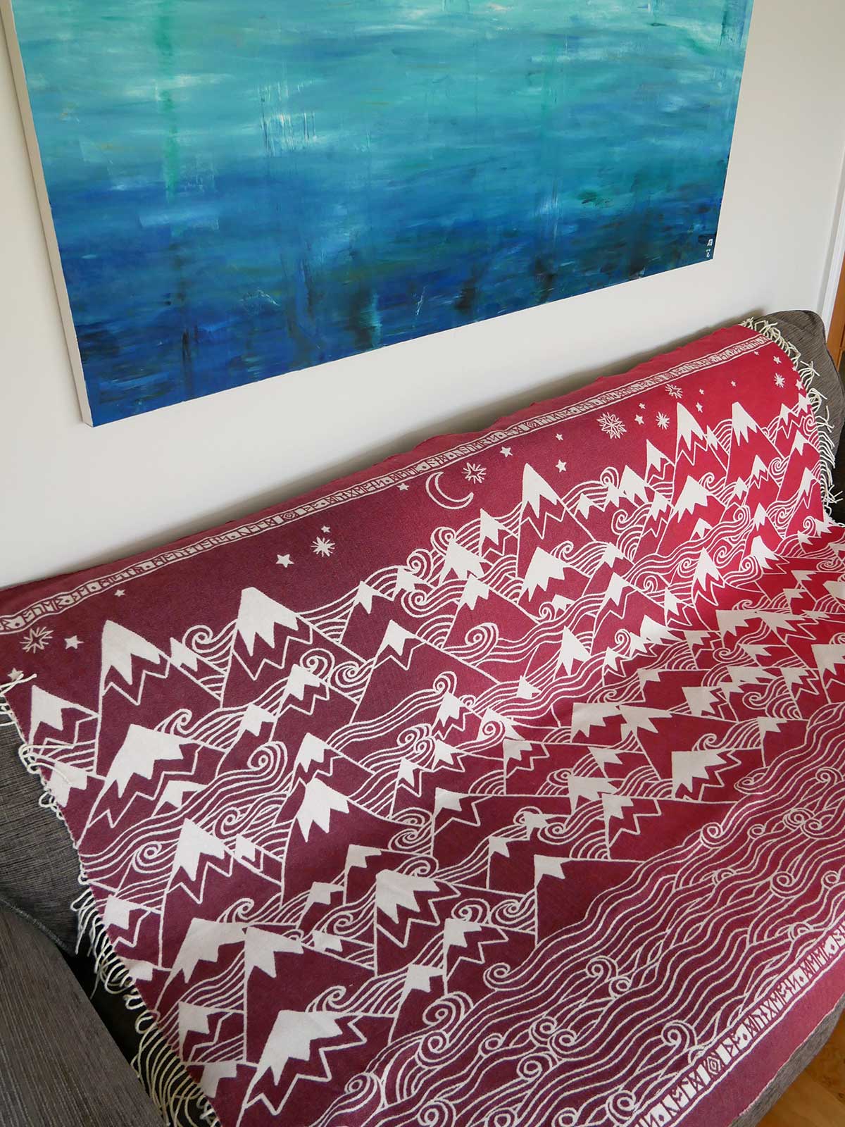 Misty Mountains Underworld Merino Throw
