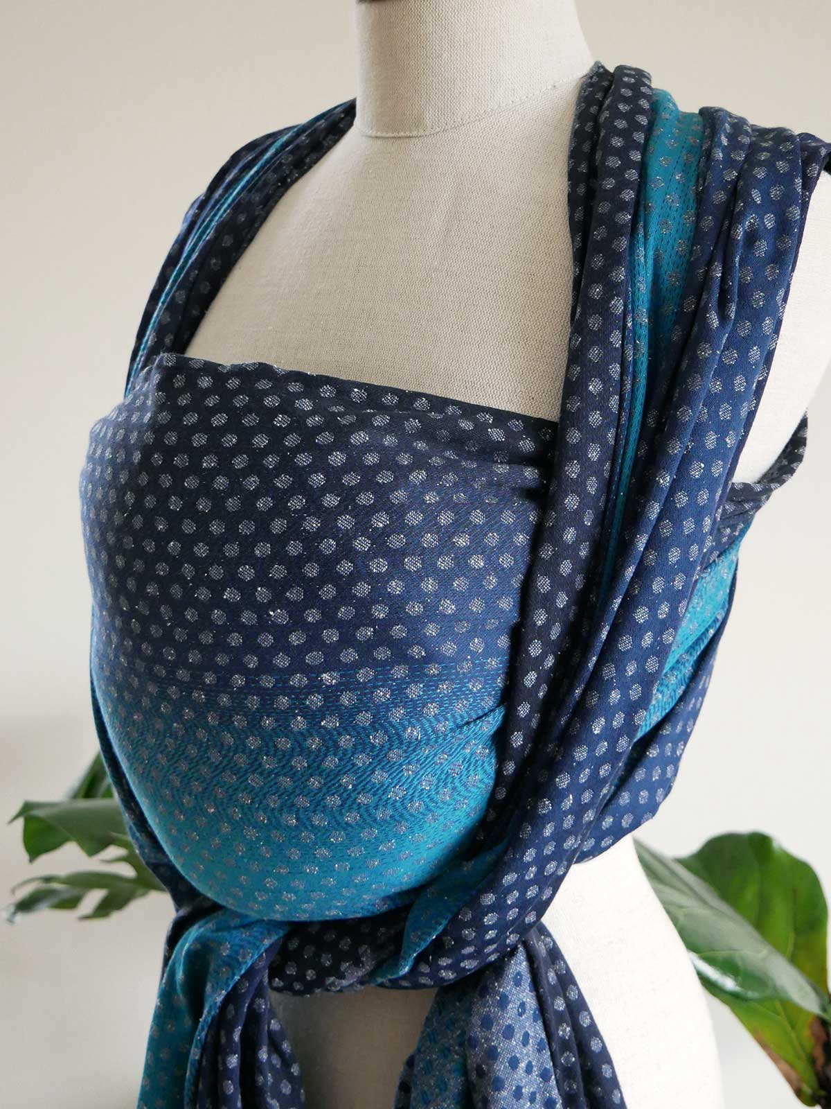 Pointille Discovery Baby Wrap