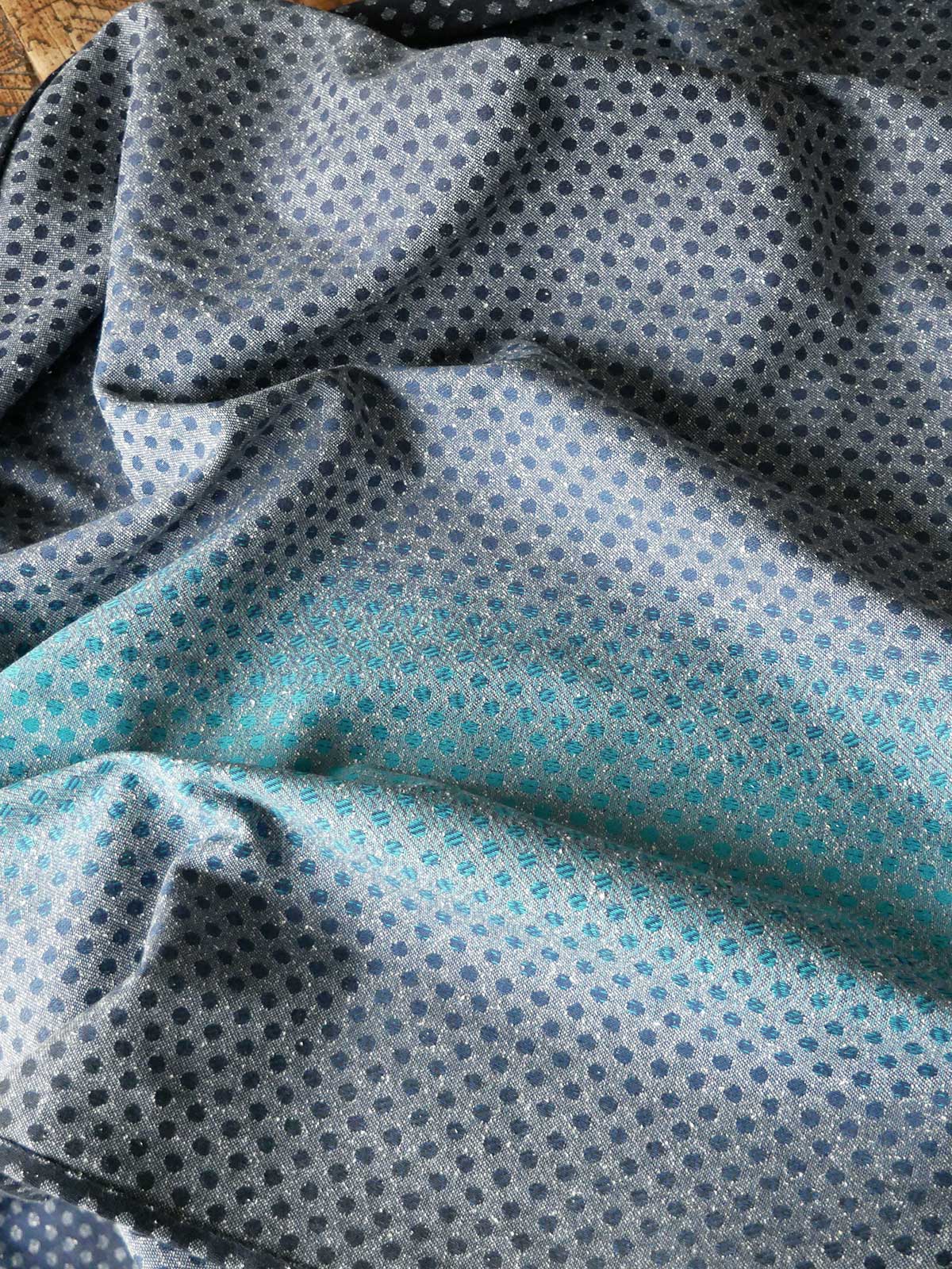 Pointille Discovery Baby Wrap