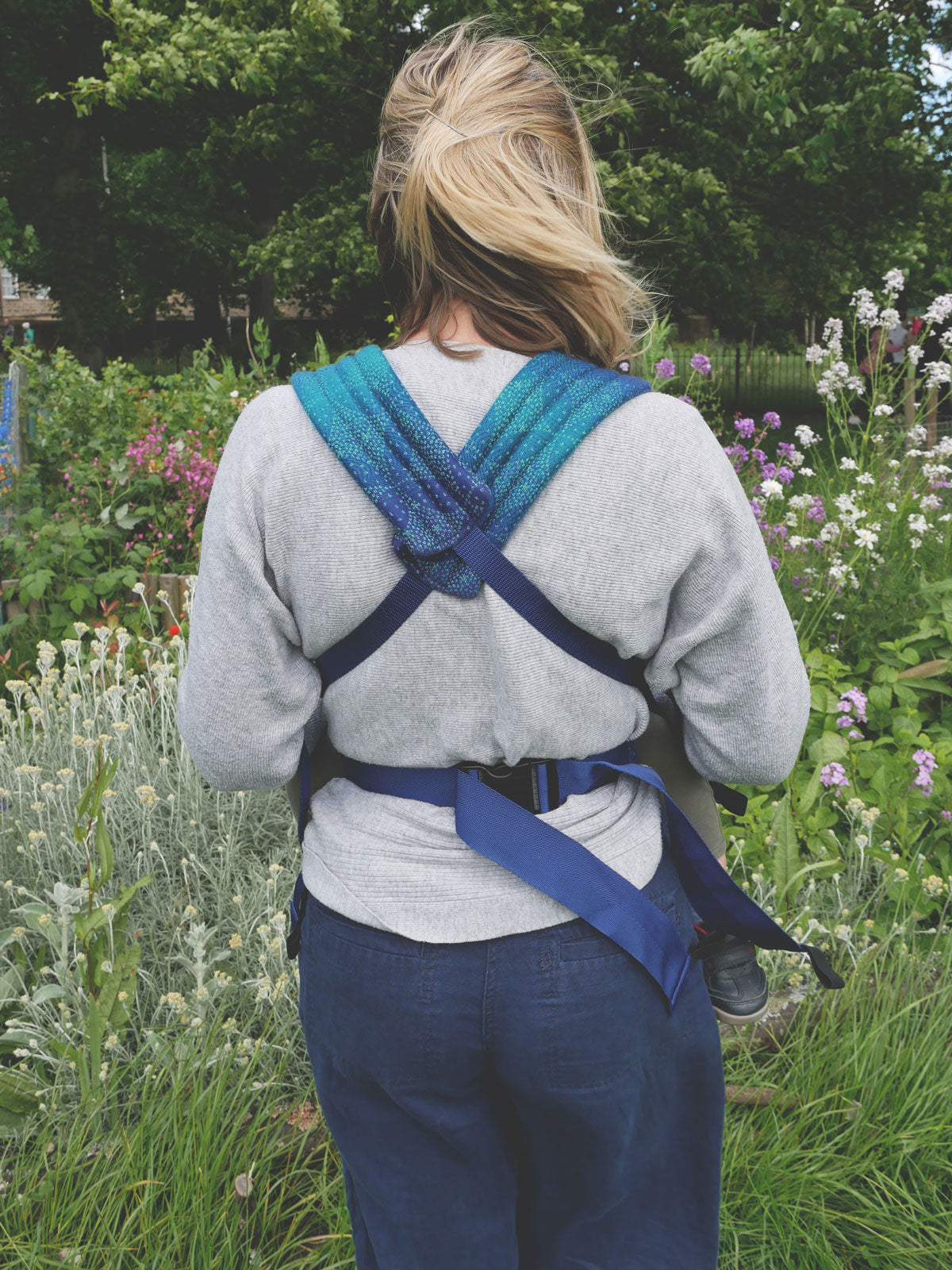 <img src="image.png" alt="">