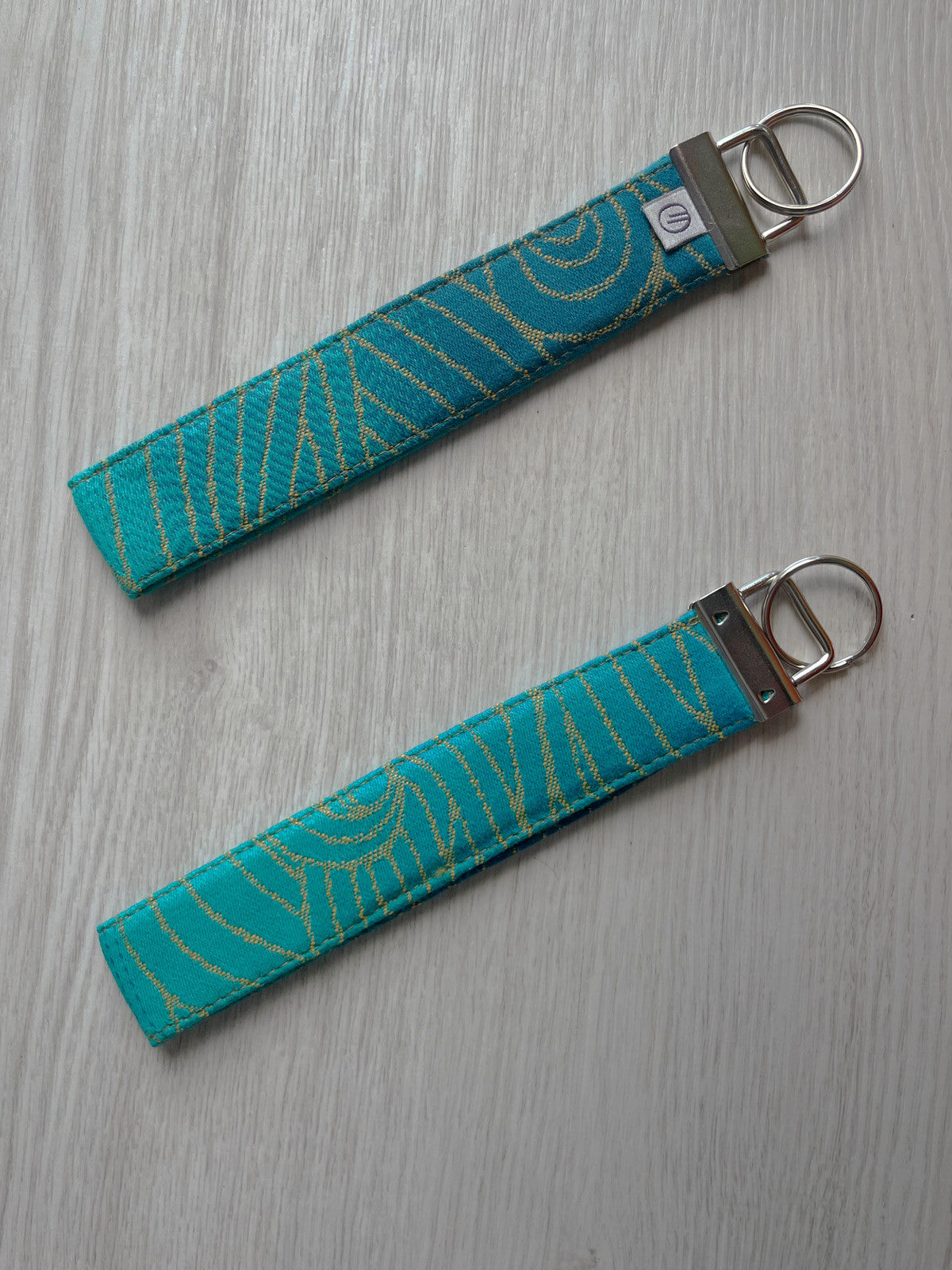 Rei Alta Jacquard Keyring