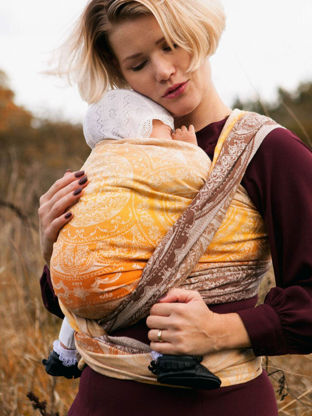 7 Reasons Why Babies Need Cuddles - Oscha Slings