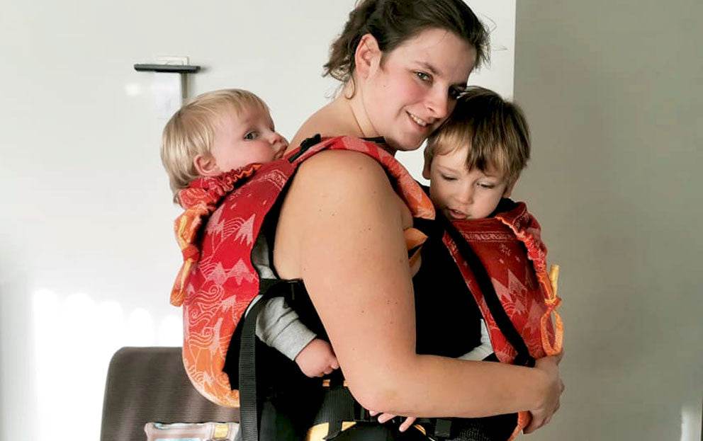 6 Reasons to Try Tandem Babywearing - Oscha Slings