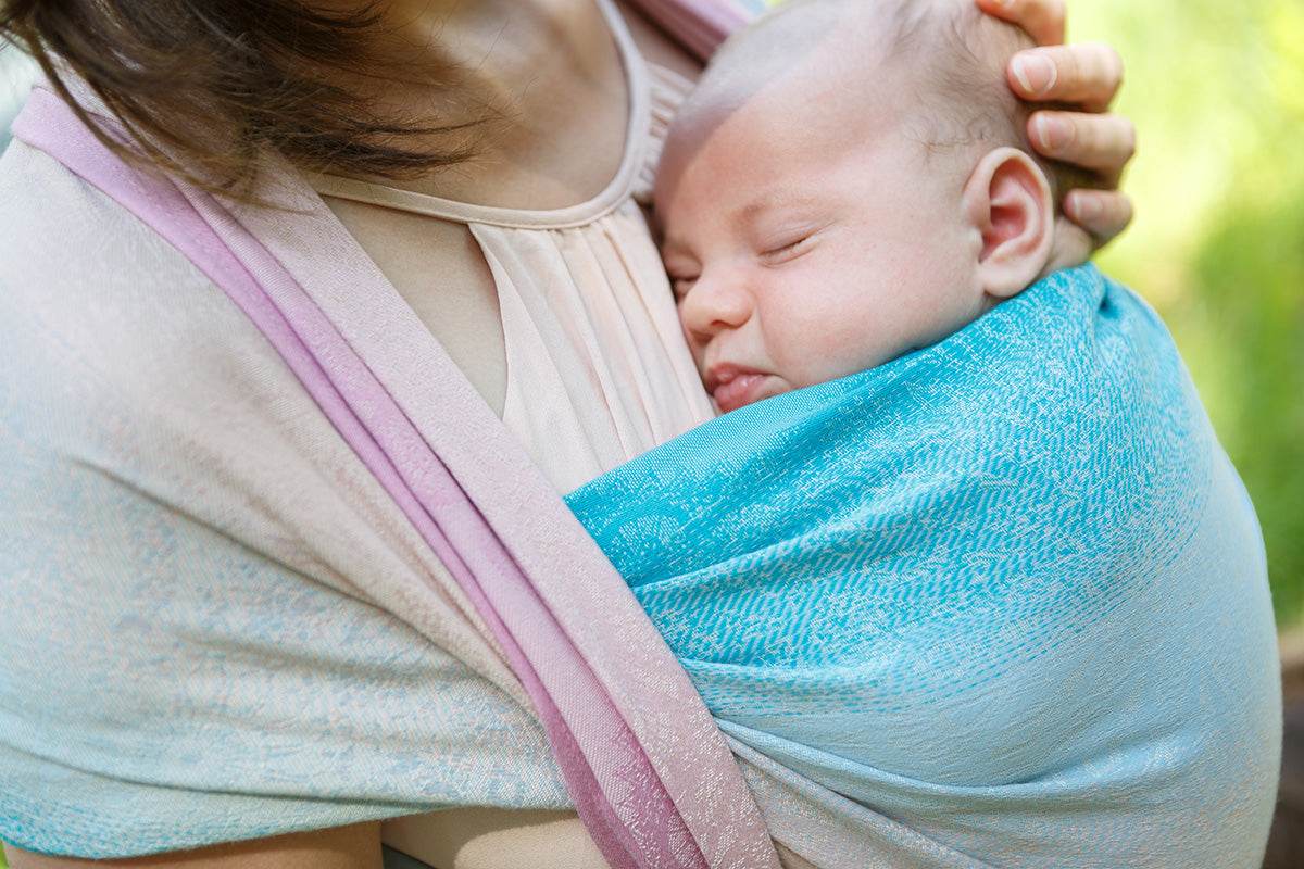Can Baby Sleep in a Carrier? - Oscha Slings