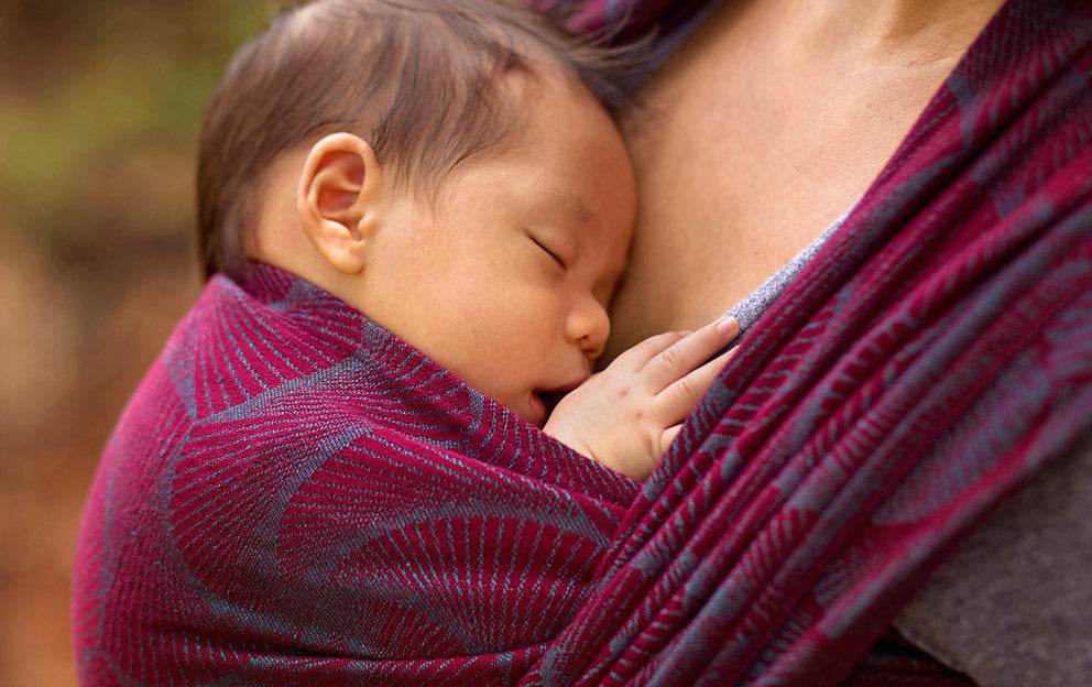 Research Into The Benefits of Babywearing - Oscha Slings