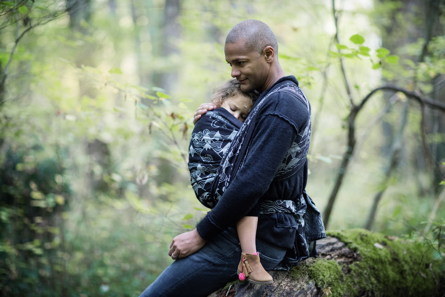 Baby Slings are for Men too! Conversations with Dads on Why they Use Baby Carriers