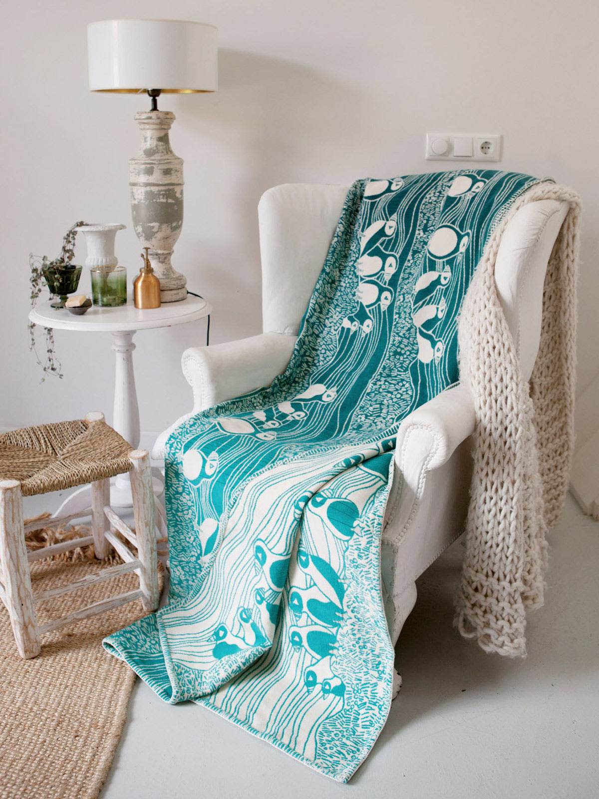 Throws & Blankets - Oscha Slings