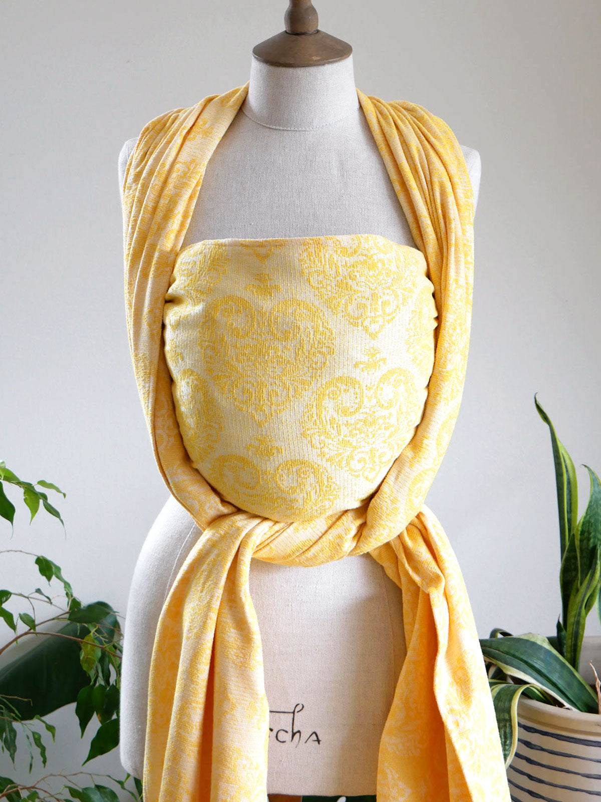 Baroque Limon Baby Wrap