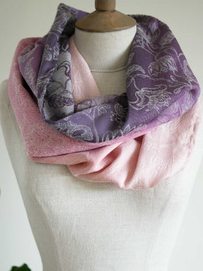 Pink and purple cowl on a mannequin