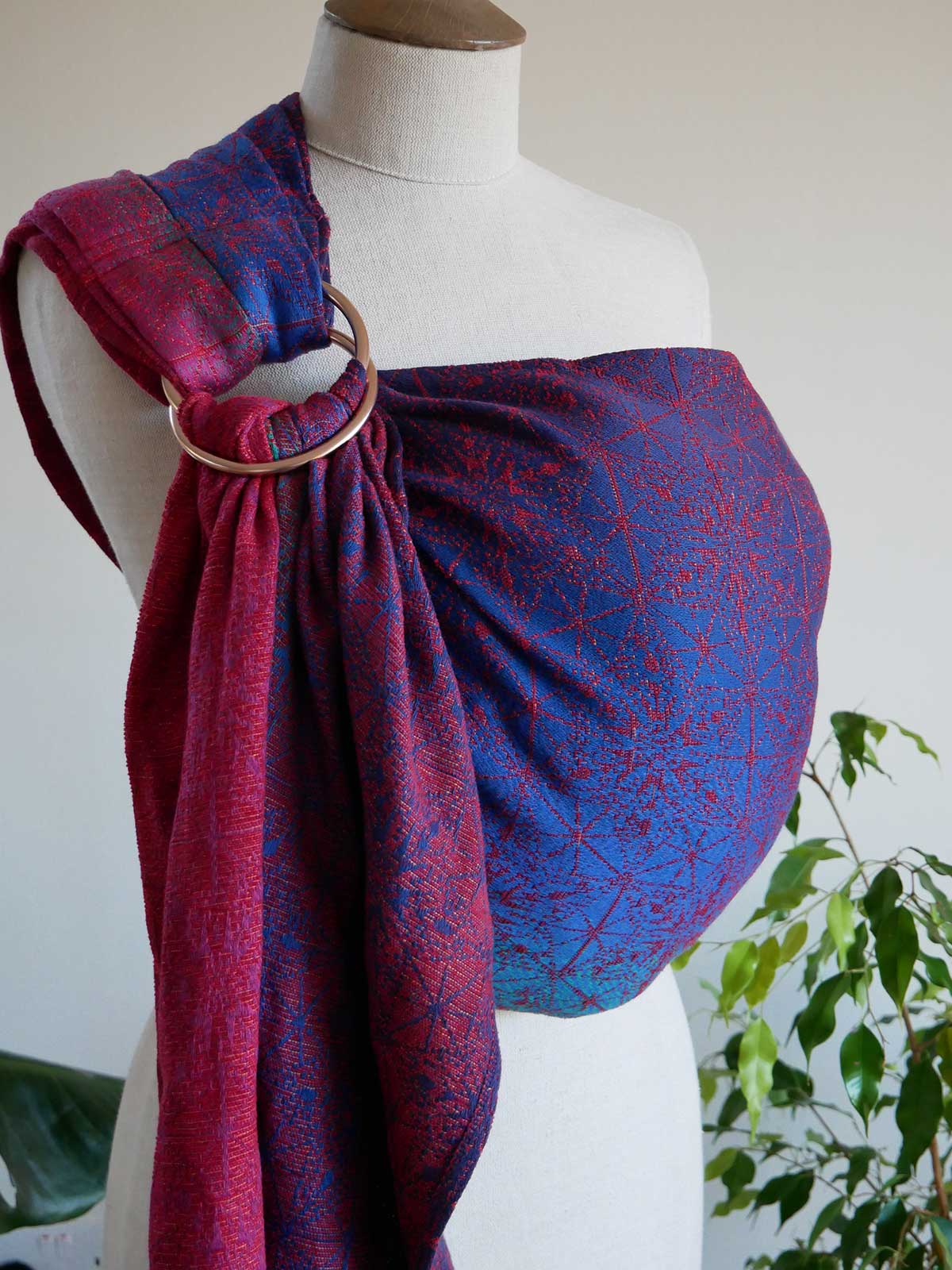 Eirawen Aether Ring Sling