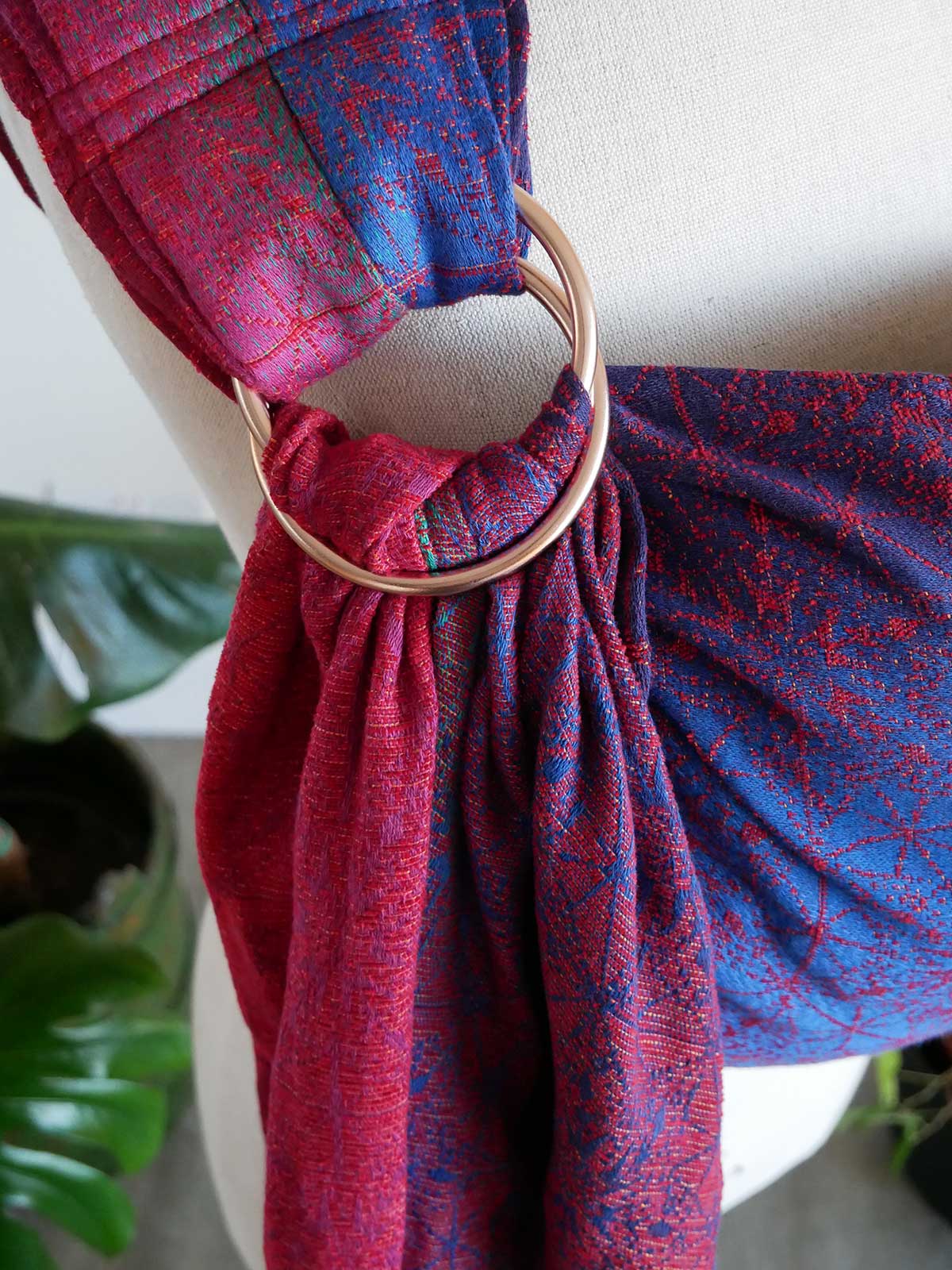Eirawen Aether Ring Sling