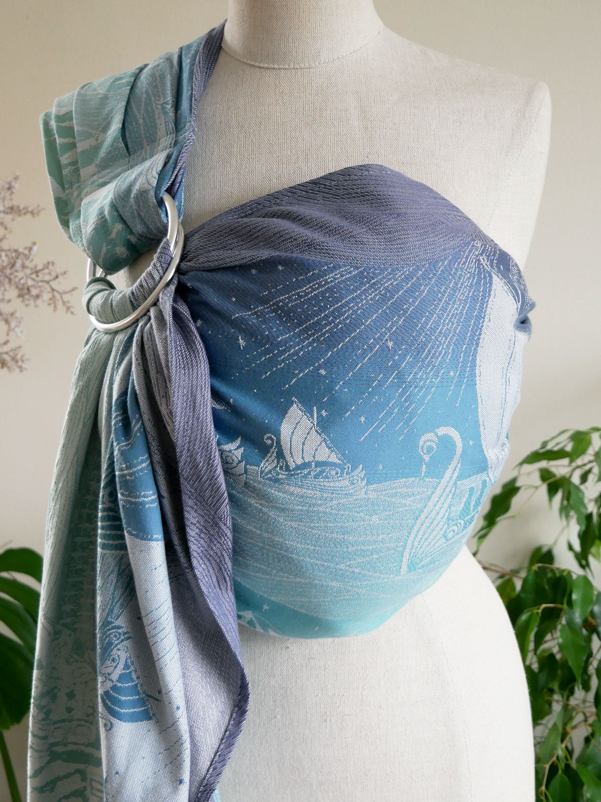 Grey Havens Namárië Ring Sling