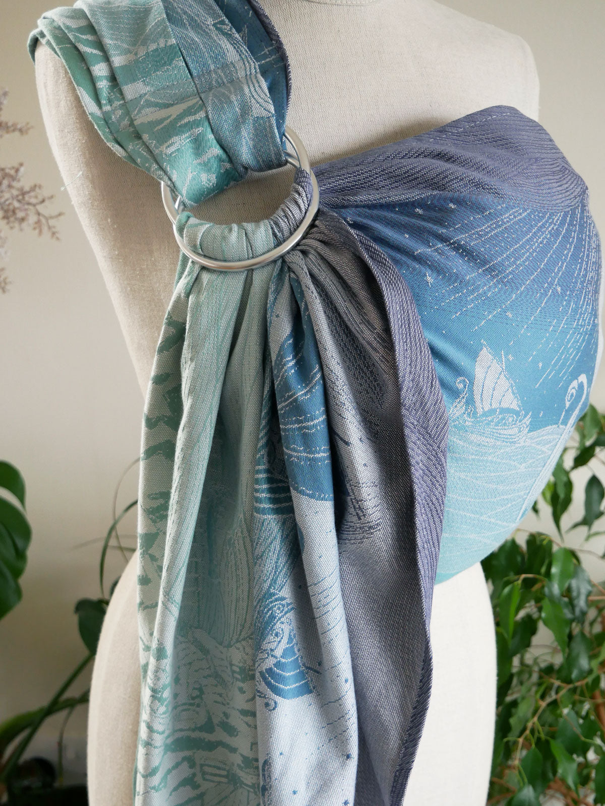 Grey Havens Namárië Ring Sling