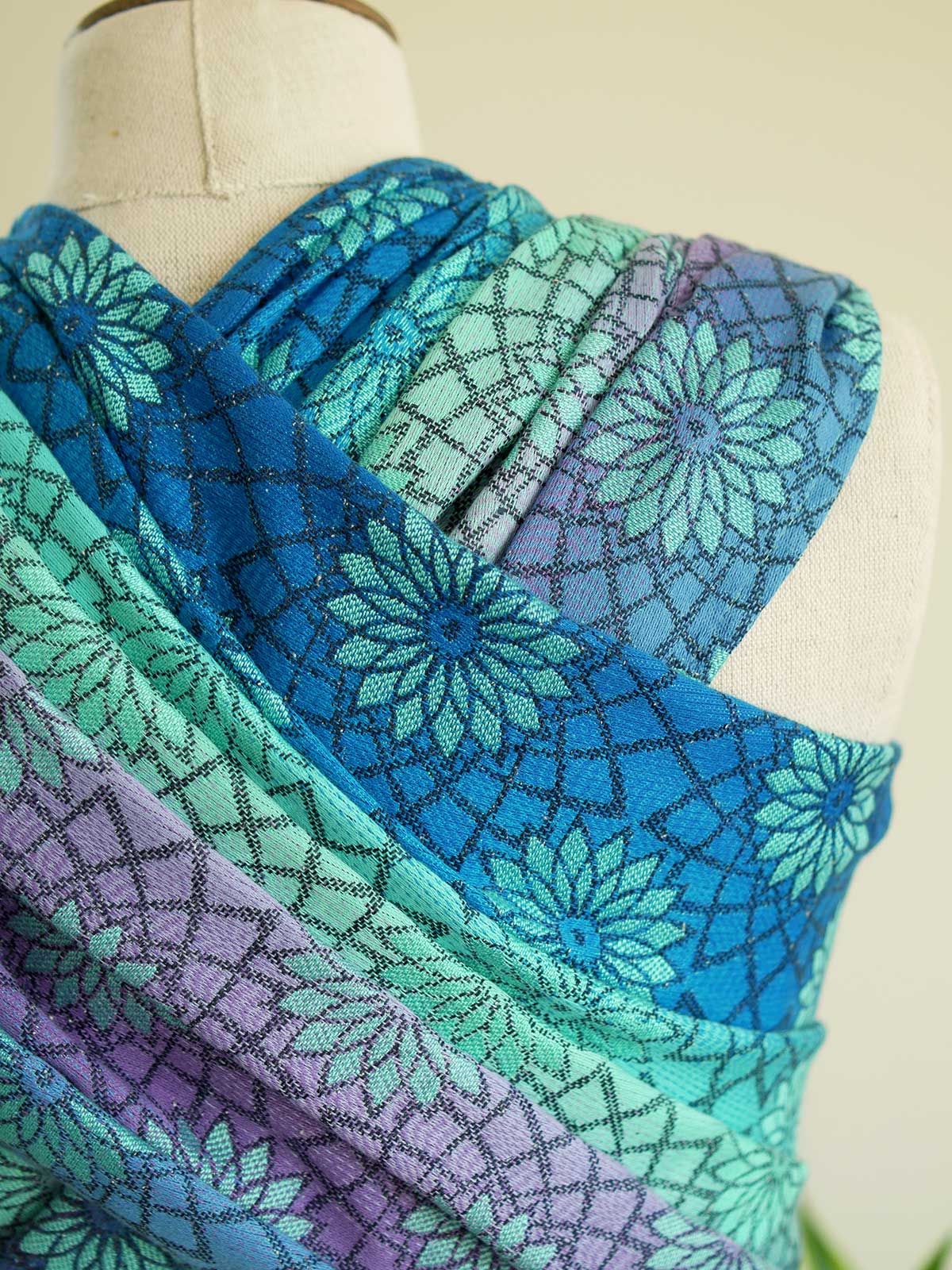 Hanna Graceful Flower Baby Wrap