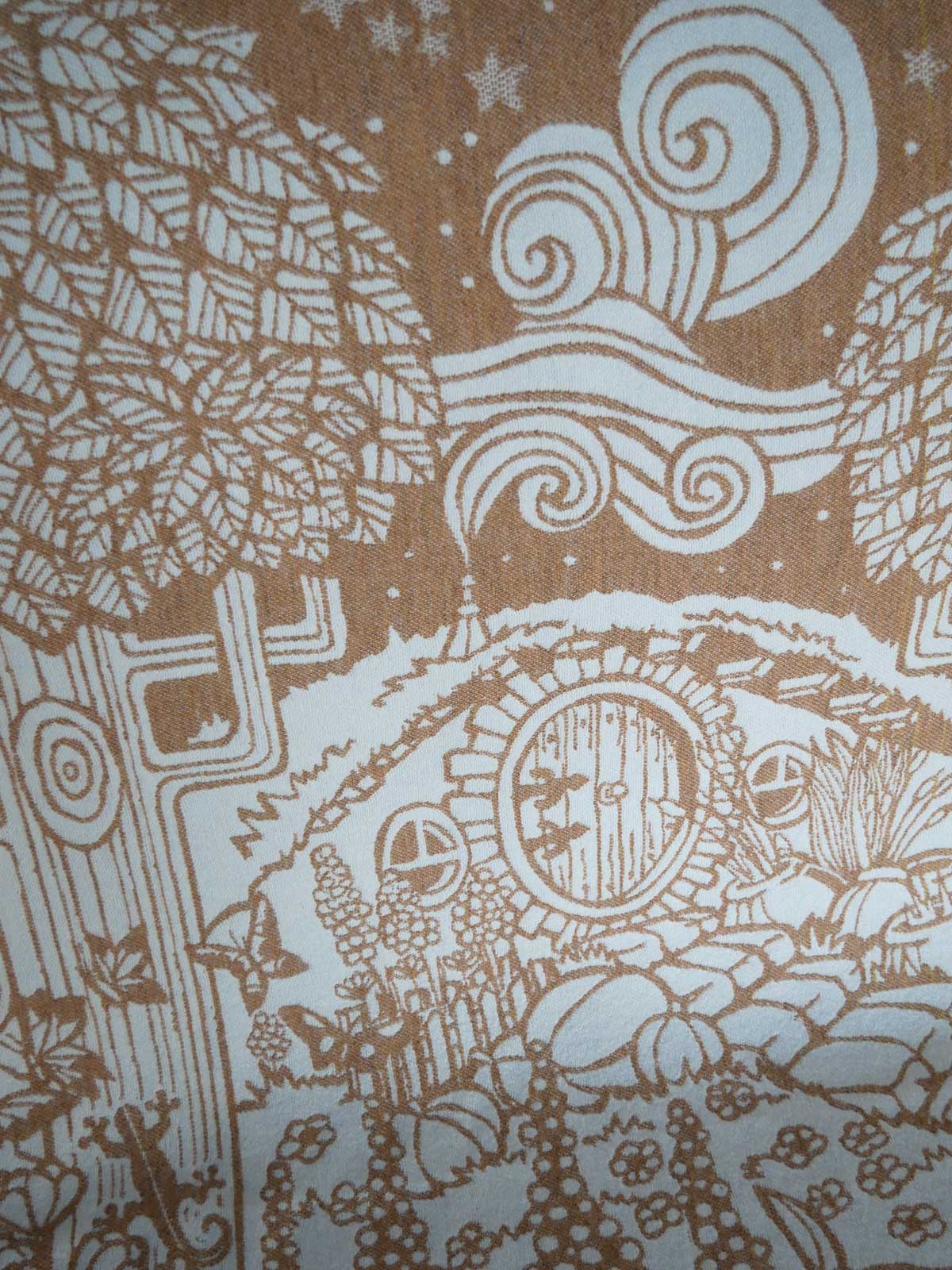 Hobbiton Baggins’ Gold Merino Throw