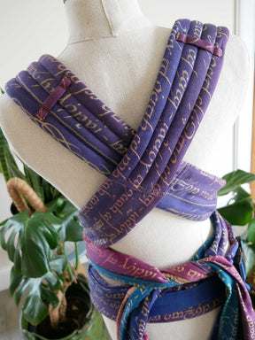 Legend of Frodo Dreme Cairis Baby Carrier