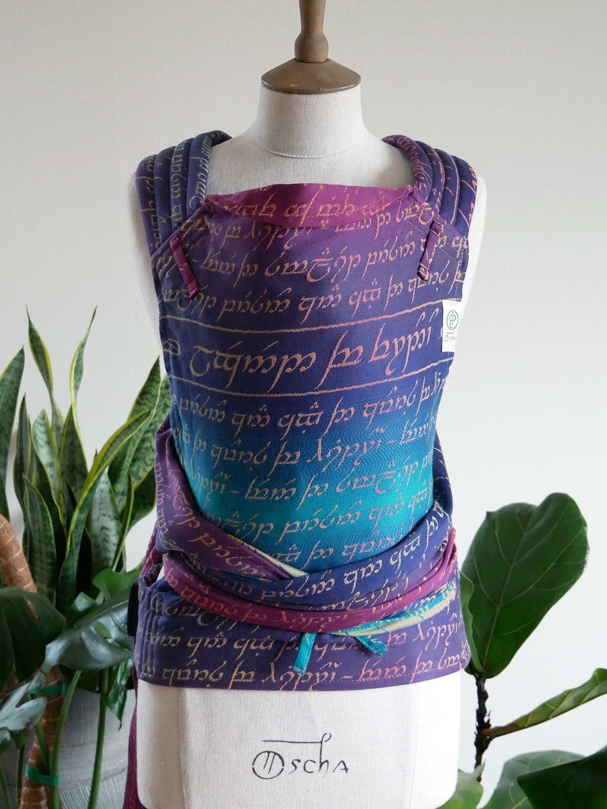 Legend of Frodo Dreme Cairis Baby Carrier