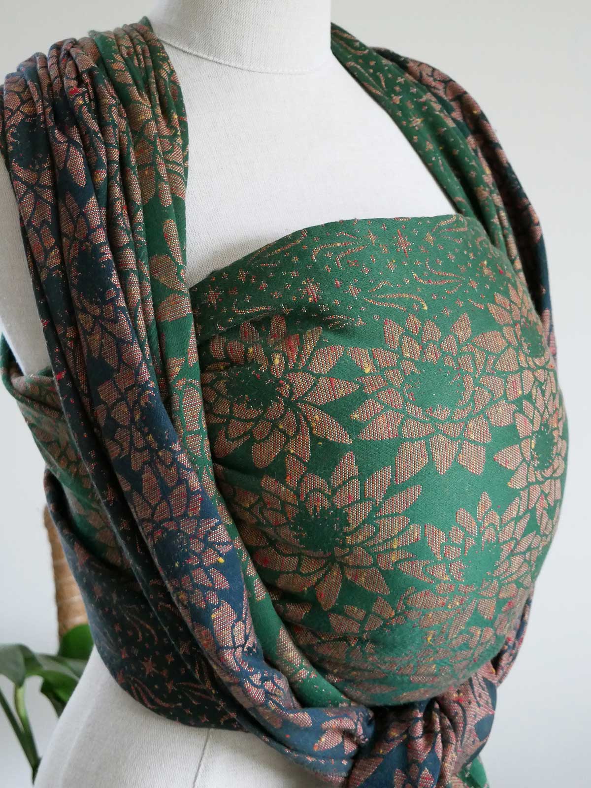 Lilies Audrey Baby Wrap