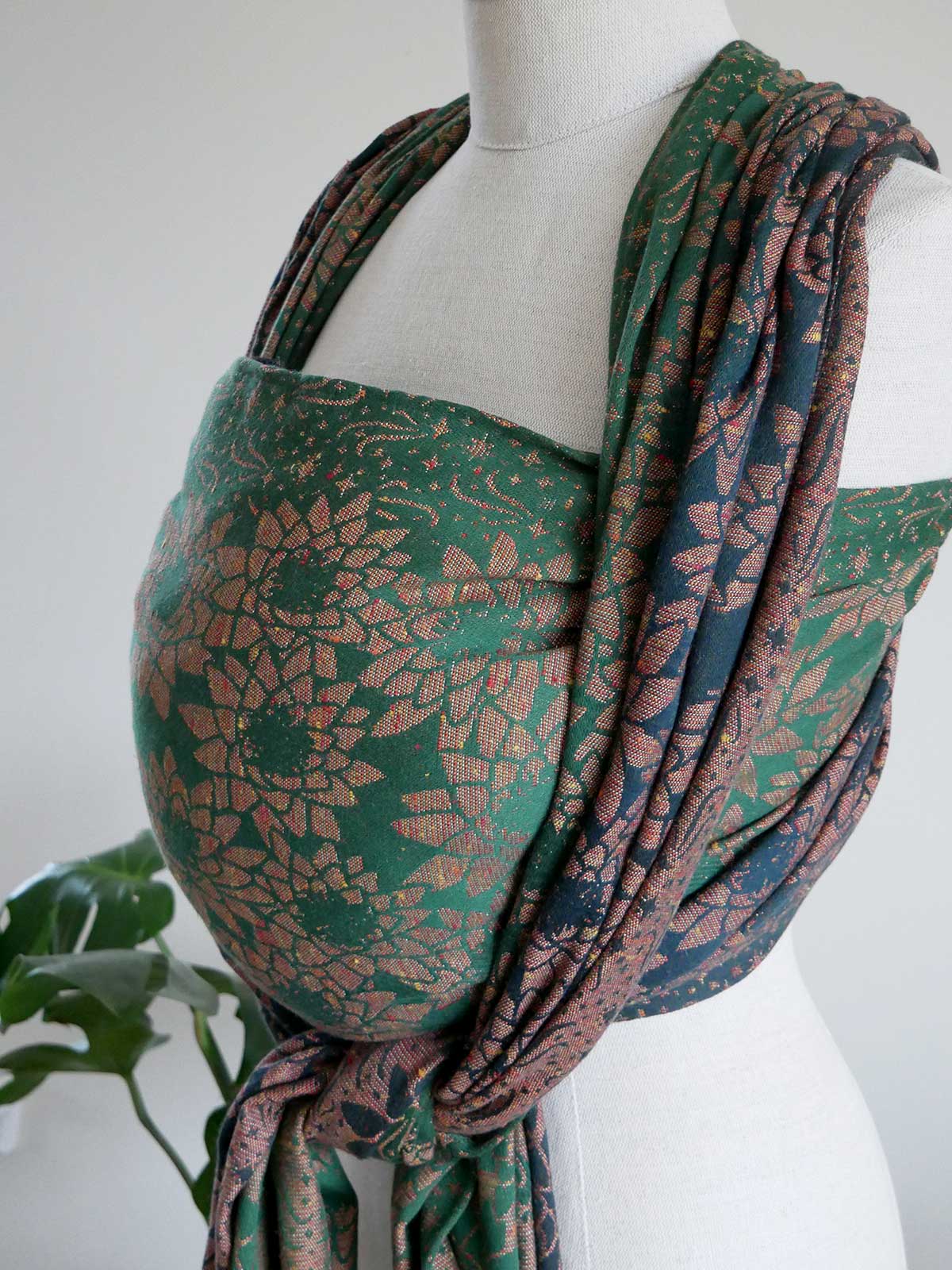 Lilies Audrey Baby Wrap