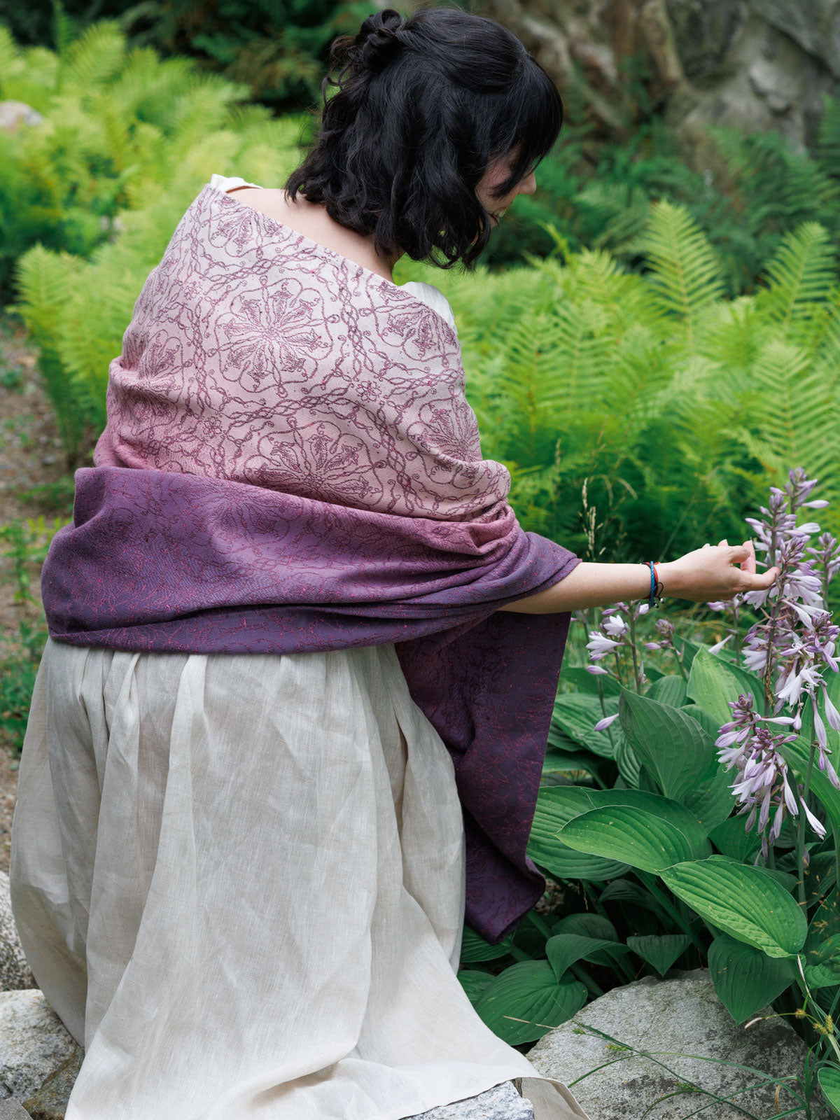 Lothlórien Damask Shawl