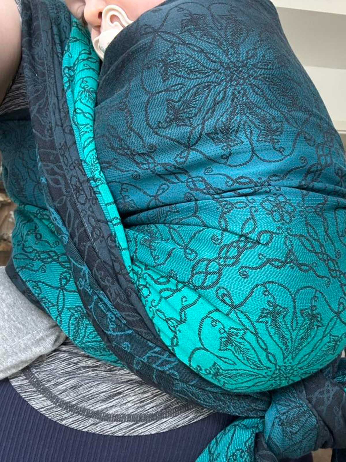 Lothlórien Glimmering in the Dark