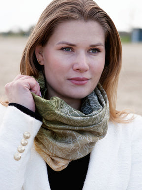 Lothlórien Sunbeam Cowl