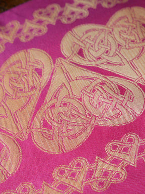 Loveknot Dragon Heart