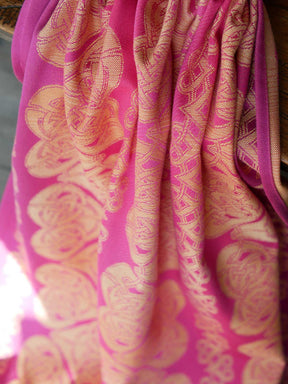 Loveknot Dragon Heart