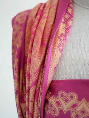 Loveknot Dragon Heart