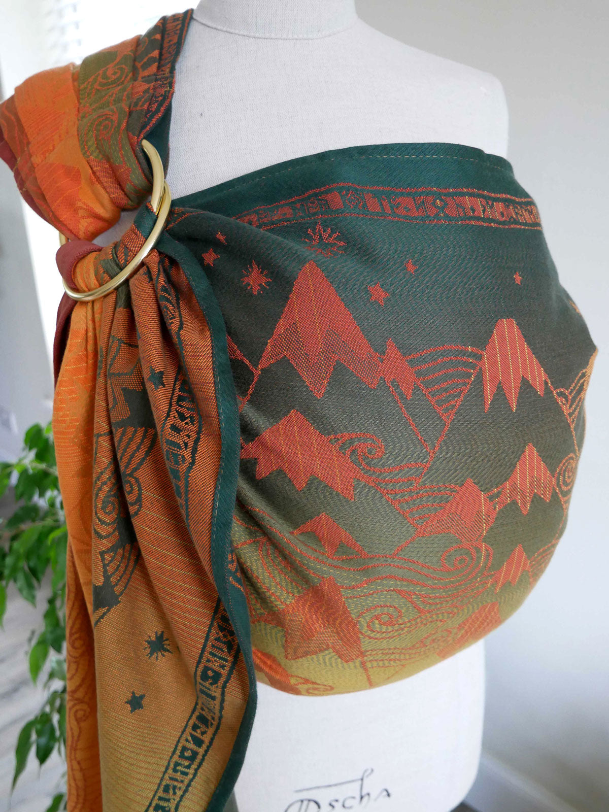 Misty Mountains Amber Ring Sling [Grade 2]