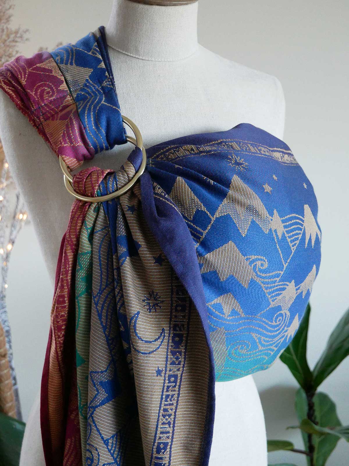 Misty Mountains Hallowed Heights Ring Sling