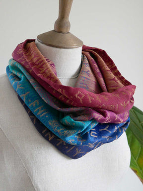 Moria Deep Delve Cowl