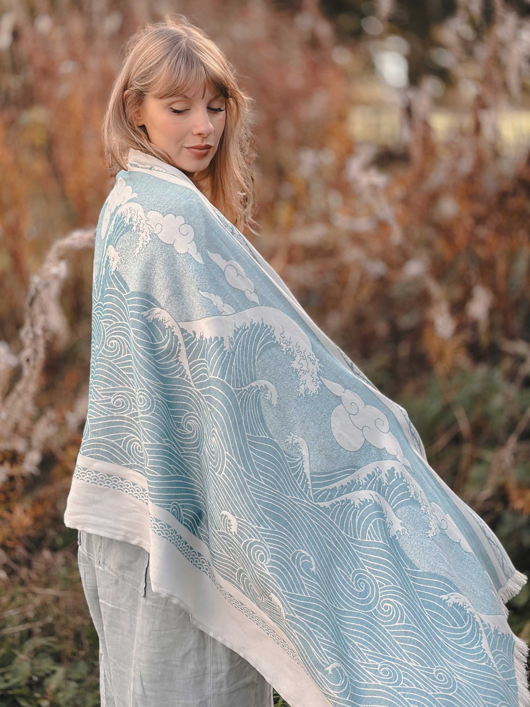 Okinami Kaio Scarf