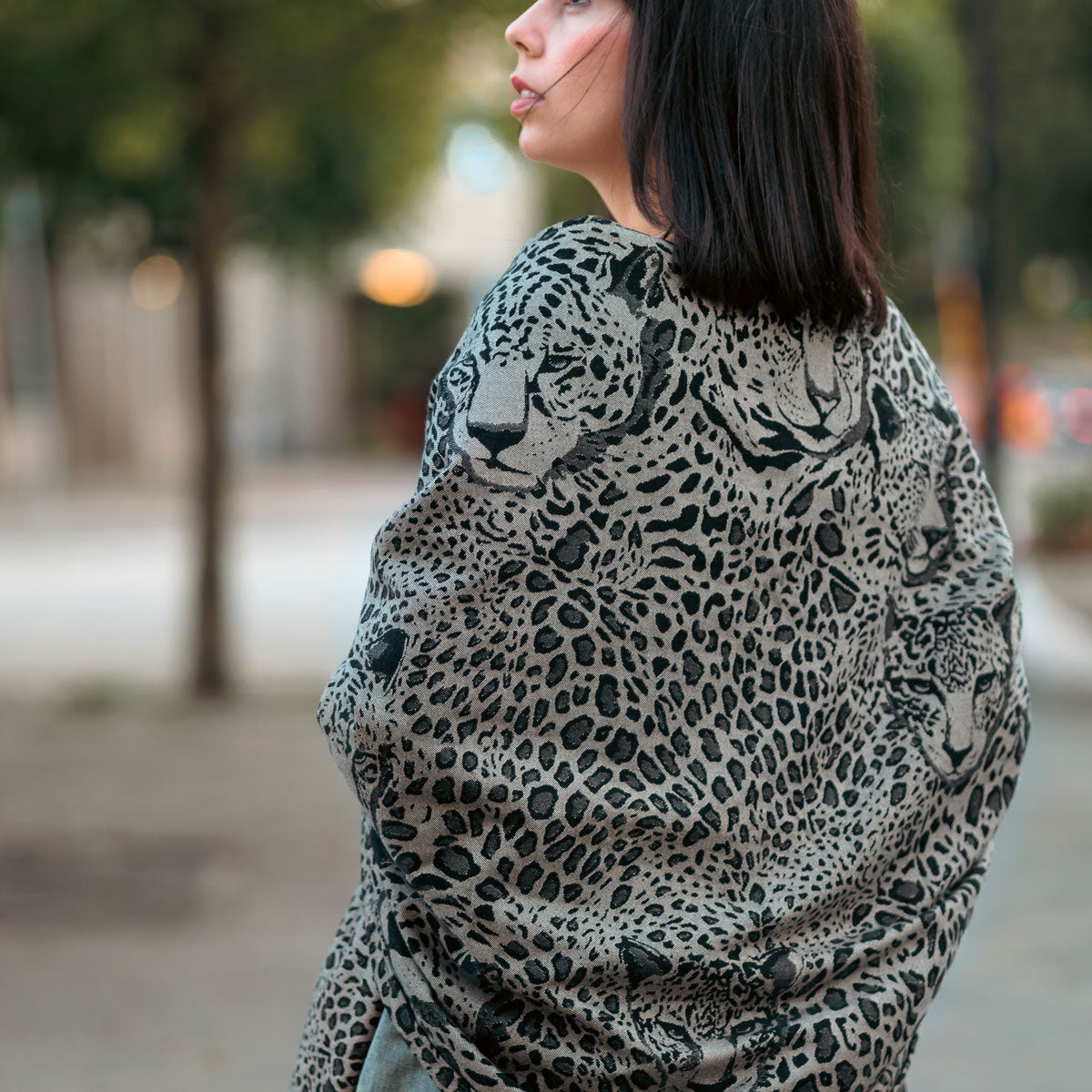Prowl Savannah Shawl