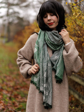 Puffins Skellig Mist Scarf (Woven Second) [Grade 2]