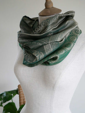 Rohan Verde Cowl