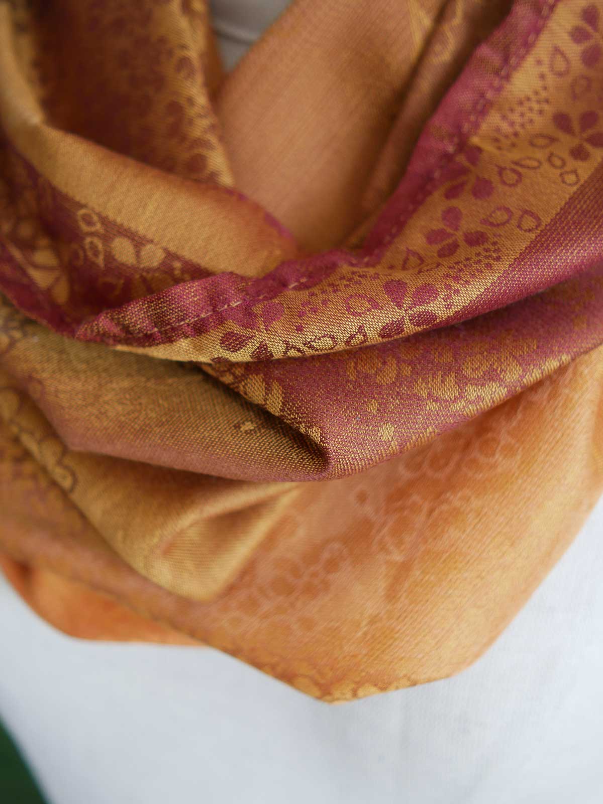 Sakurasan Sunset Rays Cowl