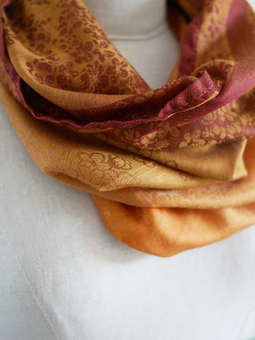 Sakurasan Sunset Rays Cowl