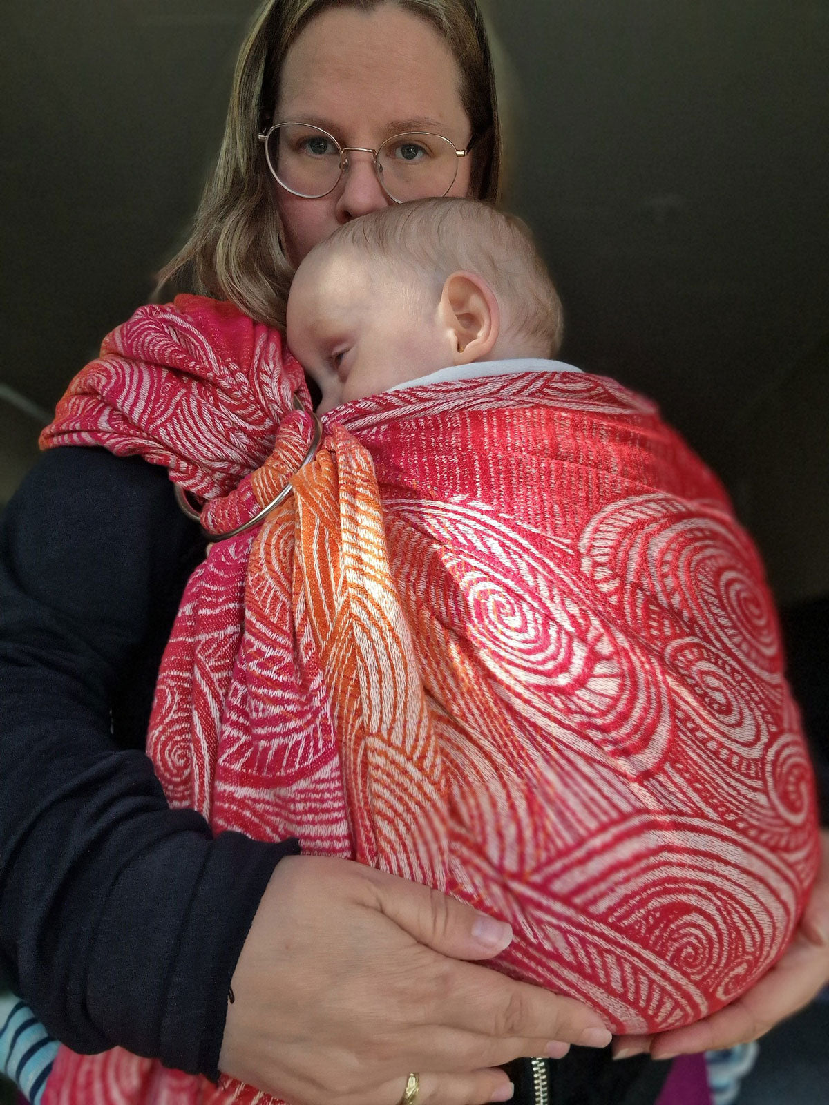 Oscha Customer in a Sea Salt Ring Sling