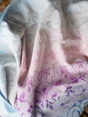 Stirling Garden Gate Baby Wrap (Woven Second) [Grade 2]