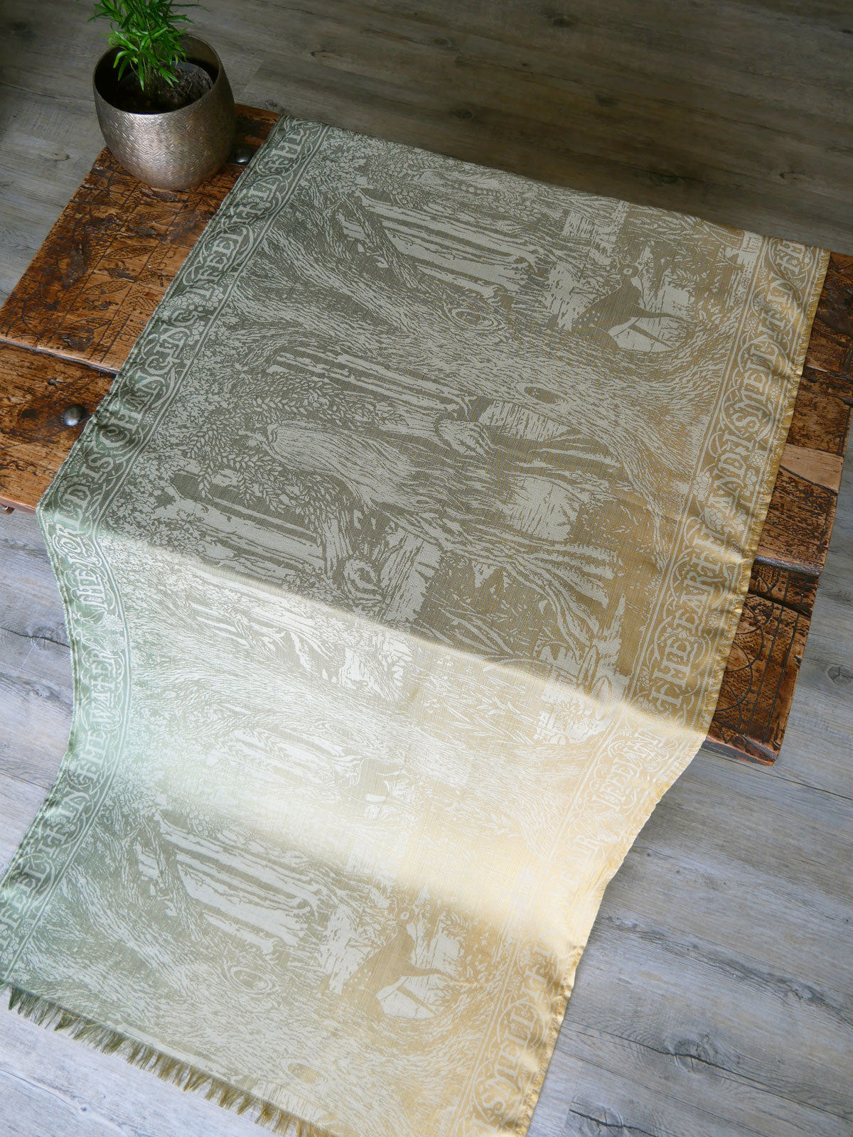 Treebeard Legend Scarf