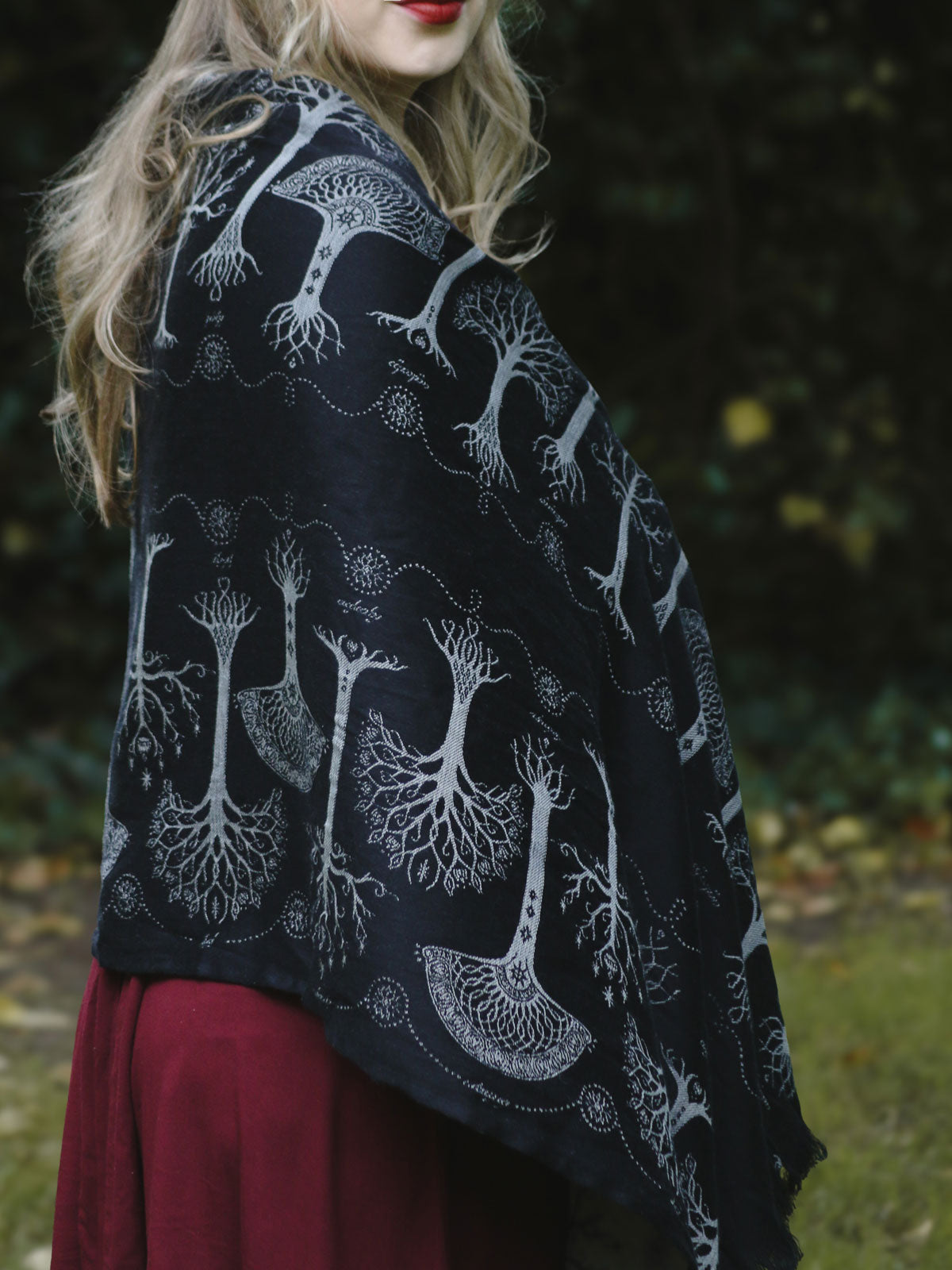 Trees of Gondor Ithildin Scarf