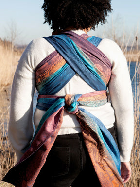 Hobbiton Dawn Break Baby Wrap [Grade 2]